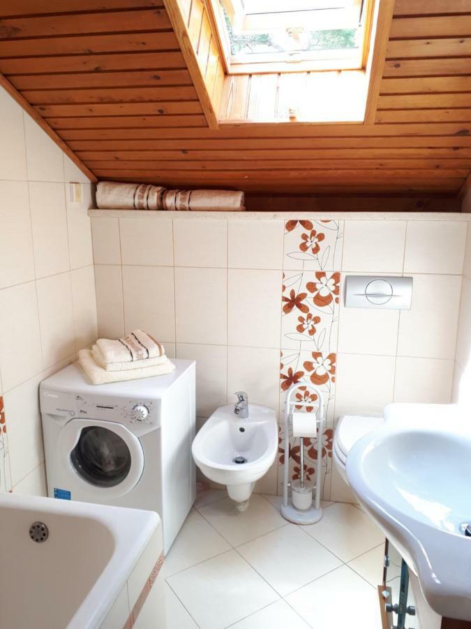 Apartmani Matas Petrčane Exterior foto