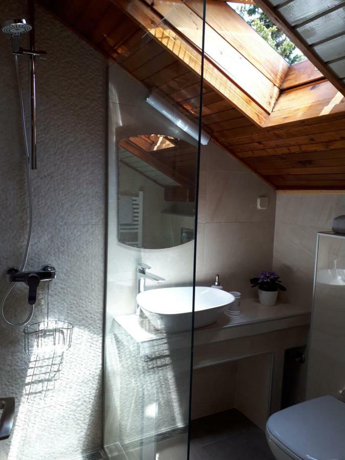 Apartmani Matas Petrčane Exterior foto