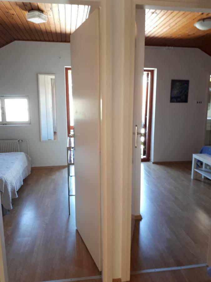 Apartmani Matas Petrčane Exterior foto