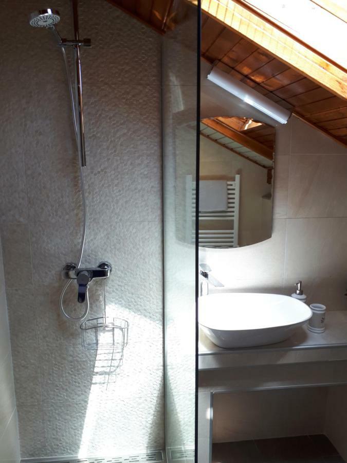 Apartmani Matas Petrčane Exterior foto